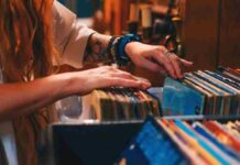 Vinyl Record Sales Continue Global Comeback